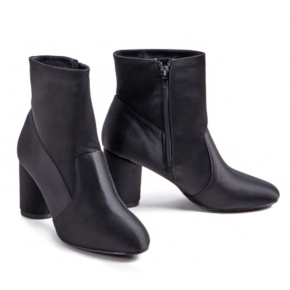Quintessa Bootie